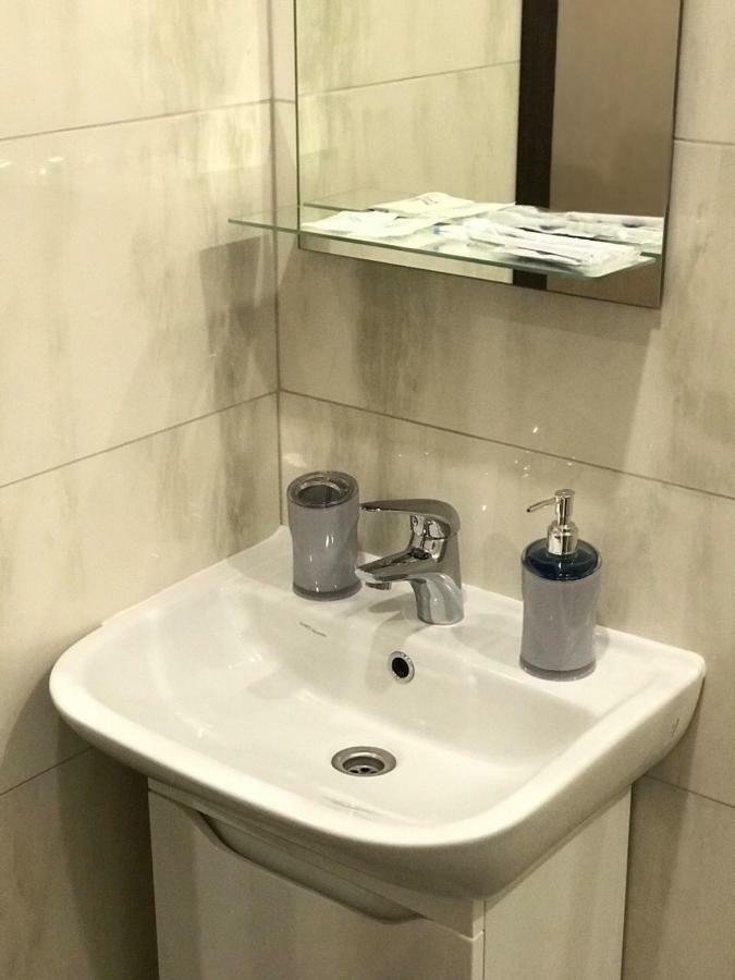 Apartment De France Одесса Экстерьер фото